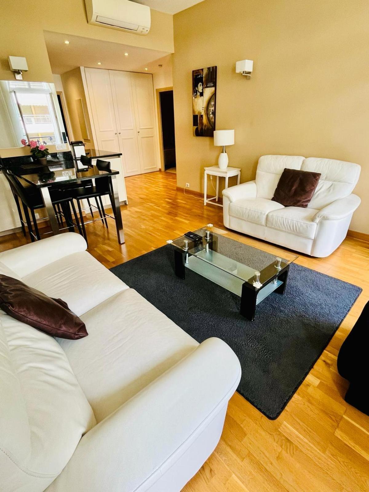 Golden Triangle 2Br/2Ba Apartamento Cannes Exterior foto